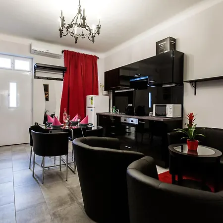Hr45 Grandissimo 3-bedroom 2-bathroom