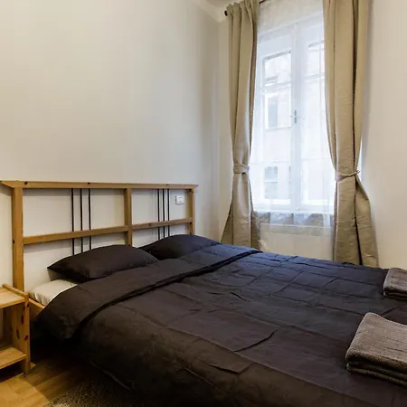 Hr45 Grandissimo 3-bedroom 2-bathroom Budapest
